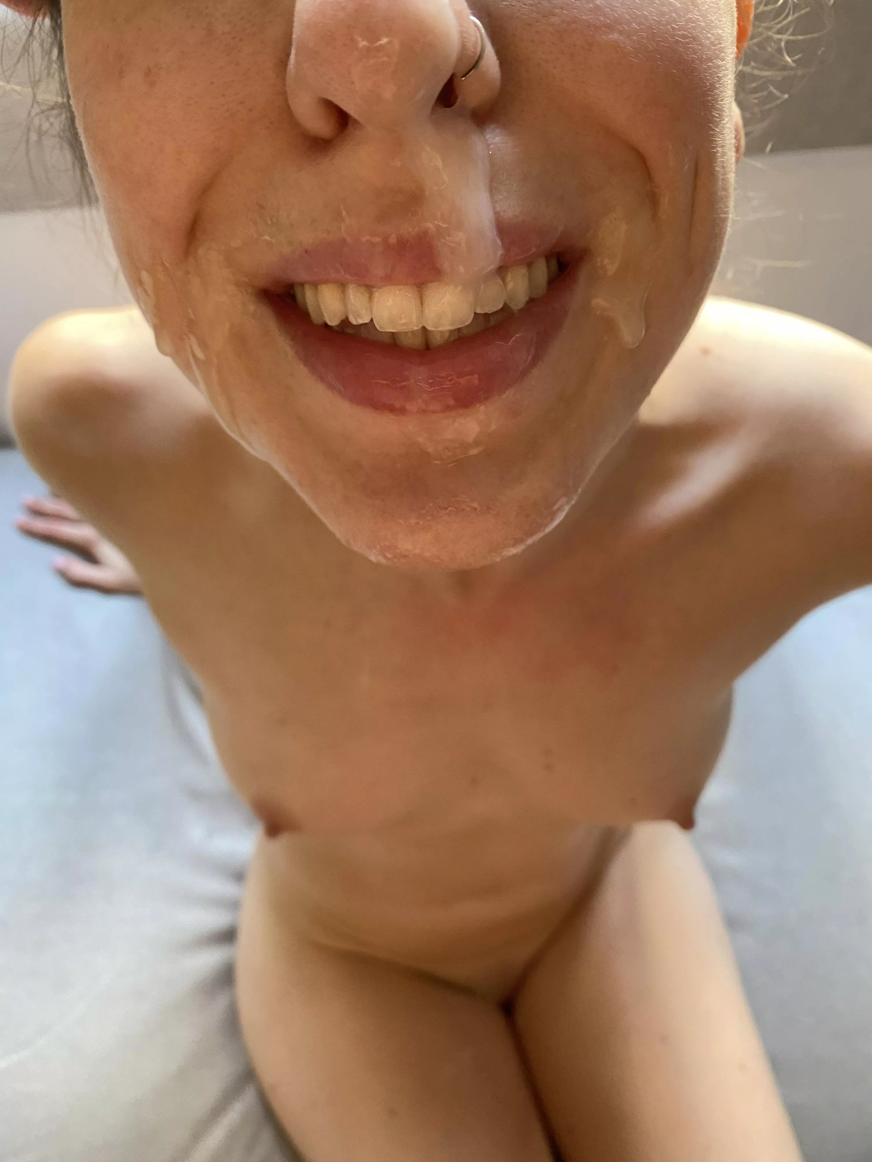 Happy cumslut on Sunday morning 🥰