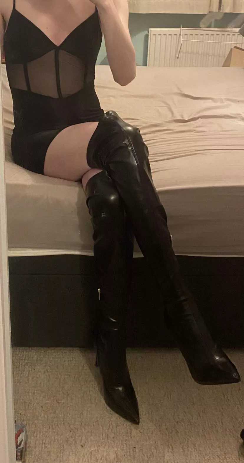 Happy Early Halloween 🐈‍⬛