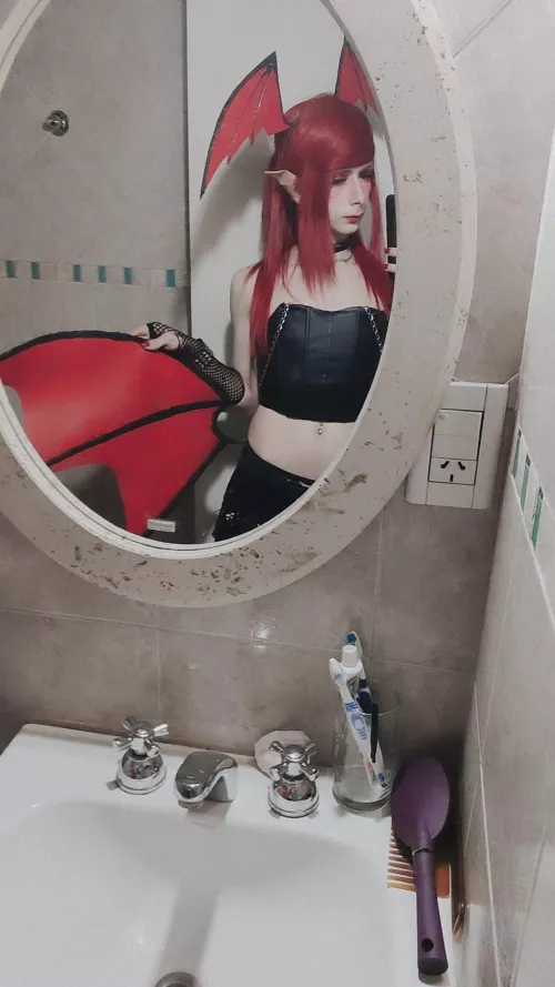 hello! I want to be an Incubus for a Halloween party, any recommendations? advices and compliments apreciated 🥺👉👈