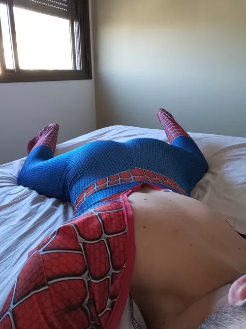 hi guys! It's halloween season 🎃 (22) onlyfans.com/bencatalano