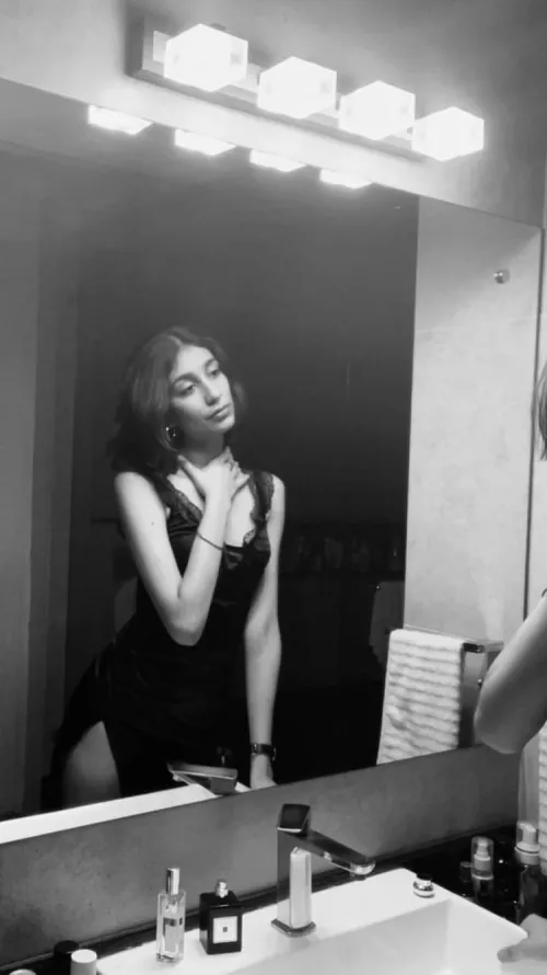 High Class Regal Beauty Aditi