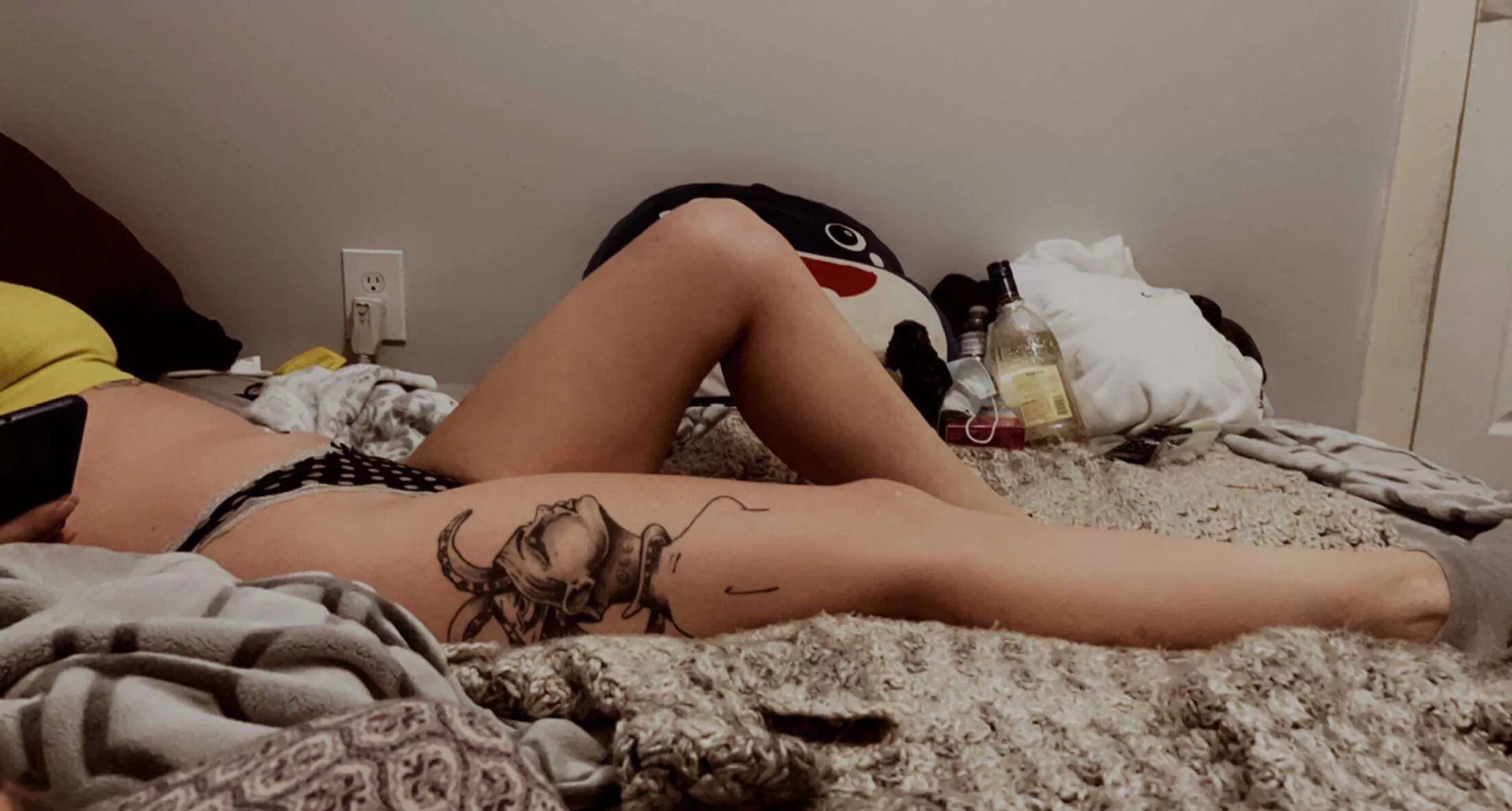 How do we feel about tattooed legs?