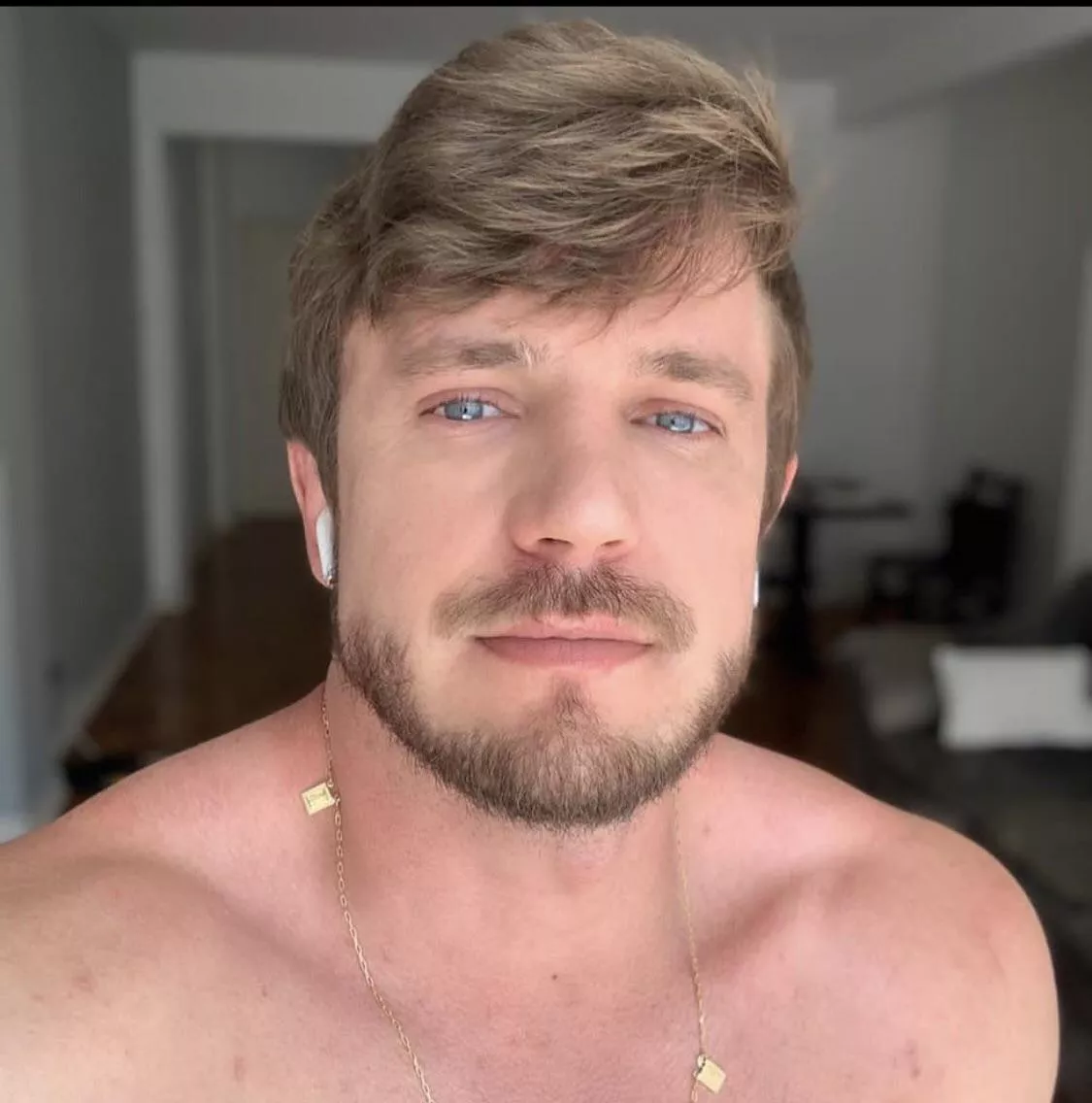 How’s your weekend going?