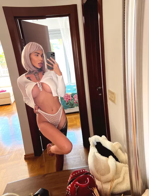 I hope my favorite site will cheer me up[img]