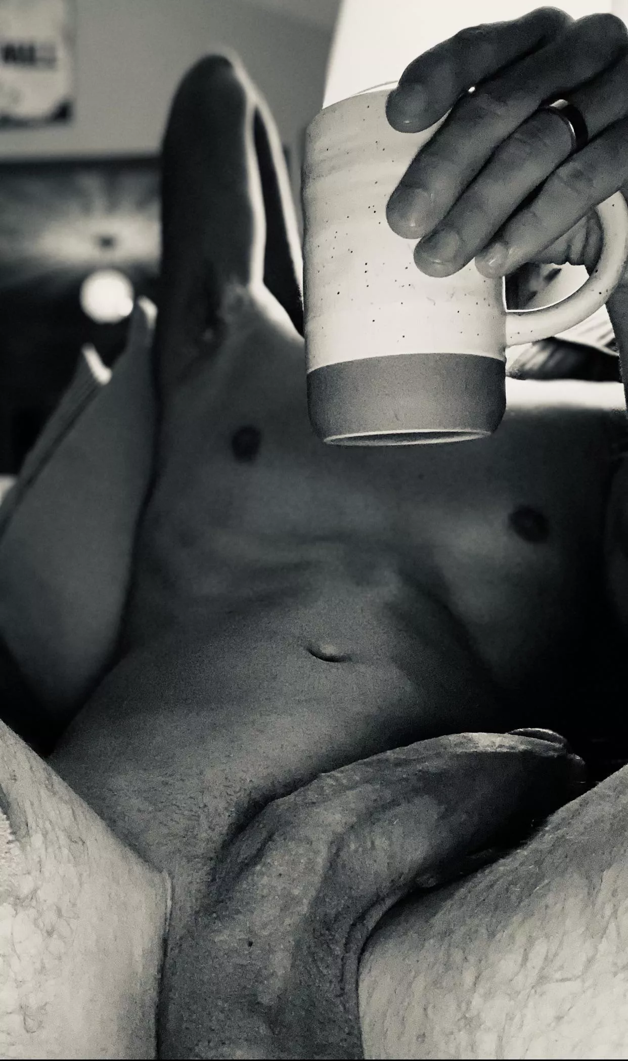 I know you’re staring at my co…ffee, aren’t you? ☕️😏 [37]