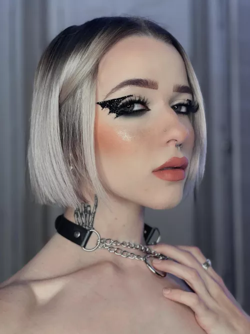 if you see this I’m your new goddess [domme]