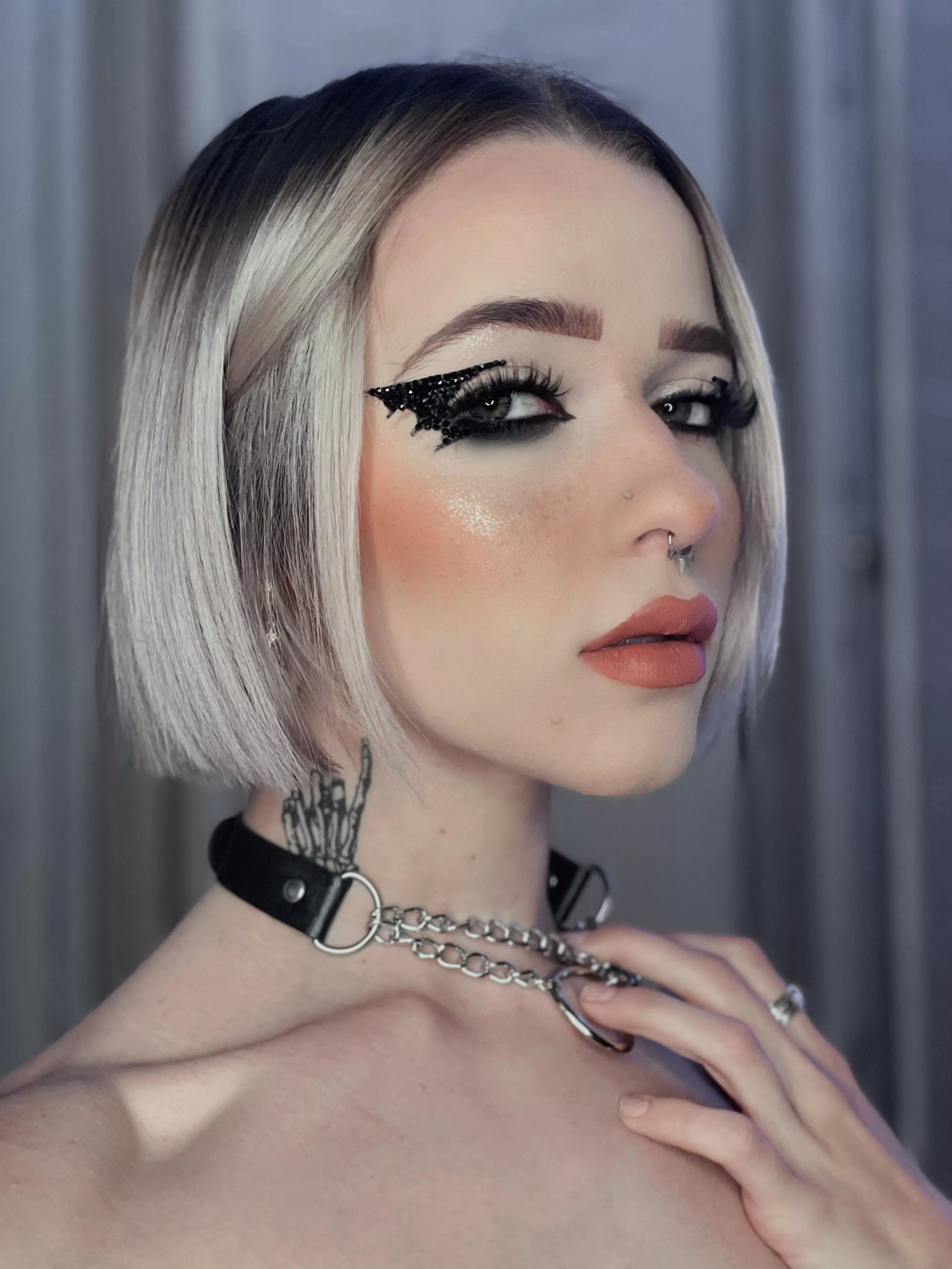 if you see this I’m your new goddess [domme]