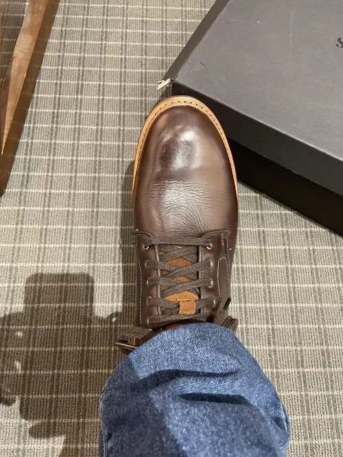 Is this grain separation or is this normal for new boots?