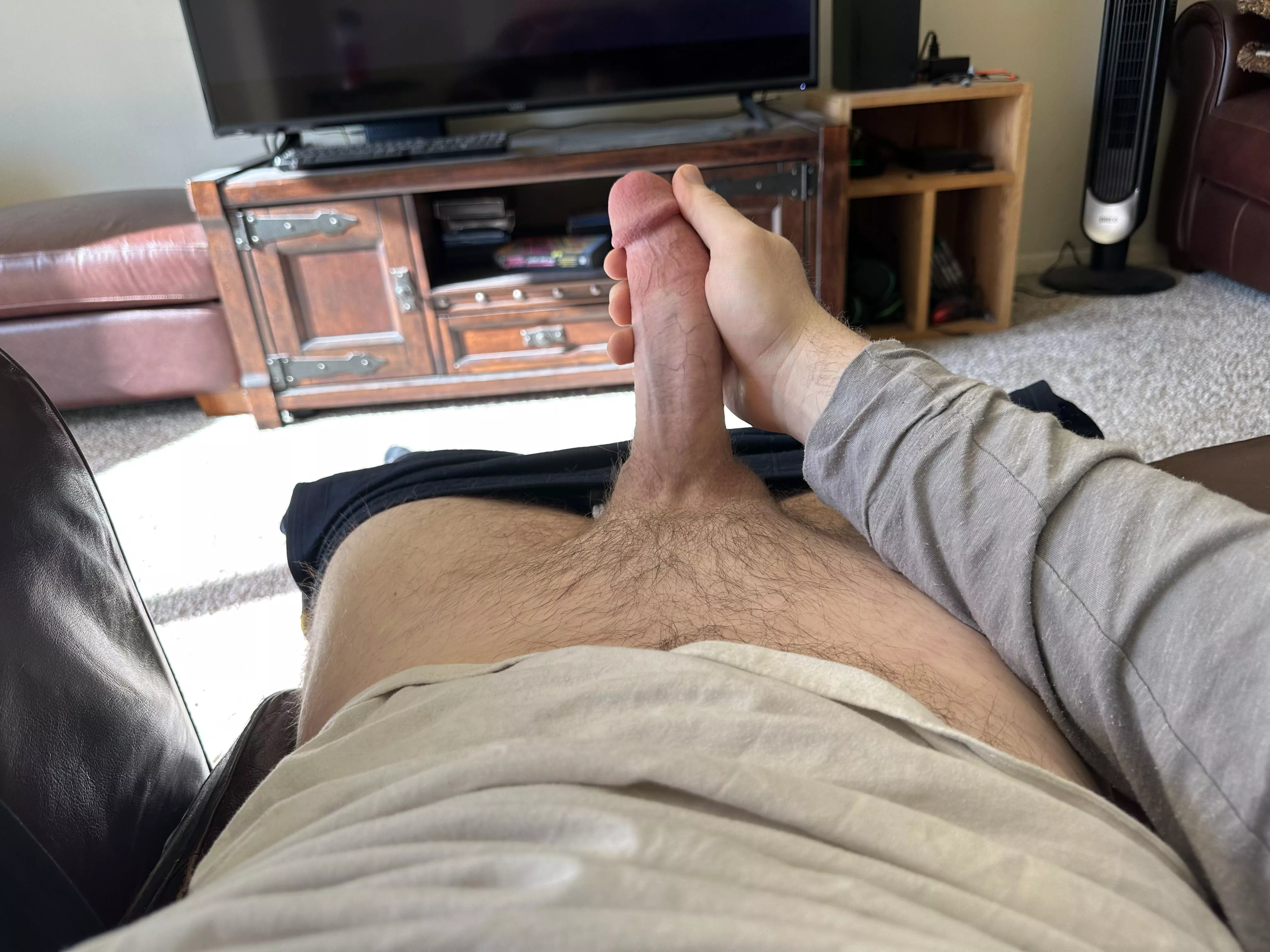 I’ve been told I have a very pretty cock. 😊 What do you think?