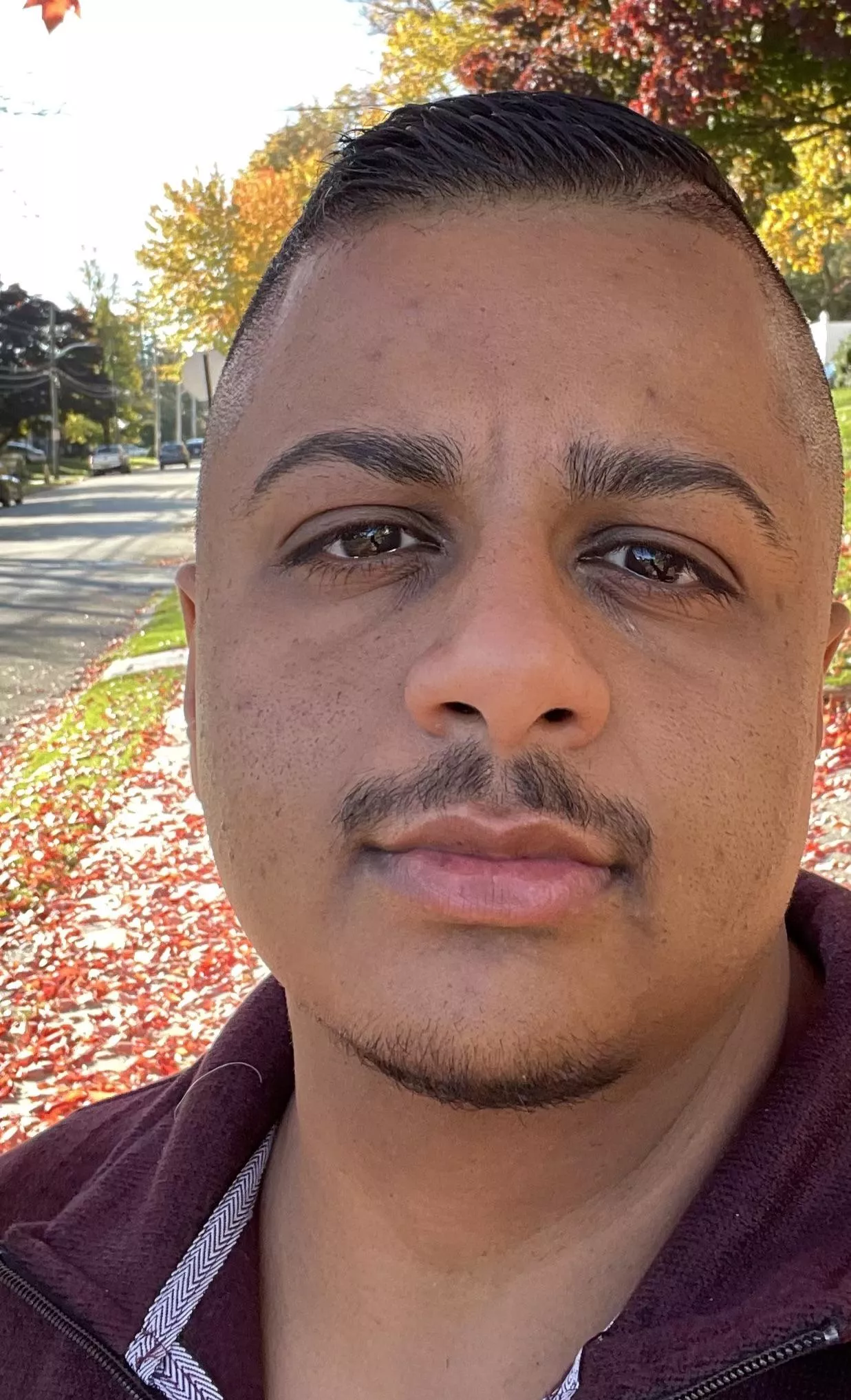 Just a trans guy saying hi and hope everyone is enjoying a nice weekend.