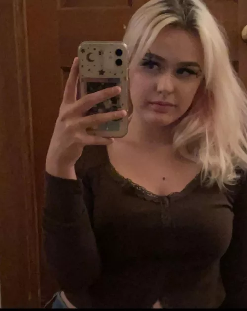 [kik wickr nunyabeez5] can anyone caption or cumtrib some irls?