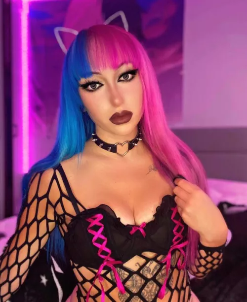 Let me ruin your life, pretty please? 😌