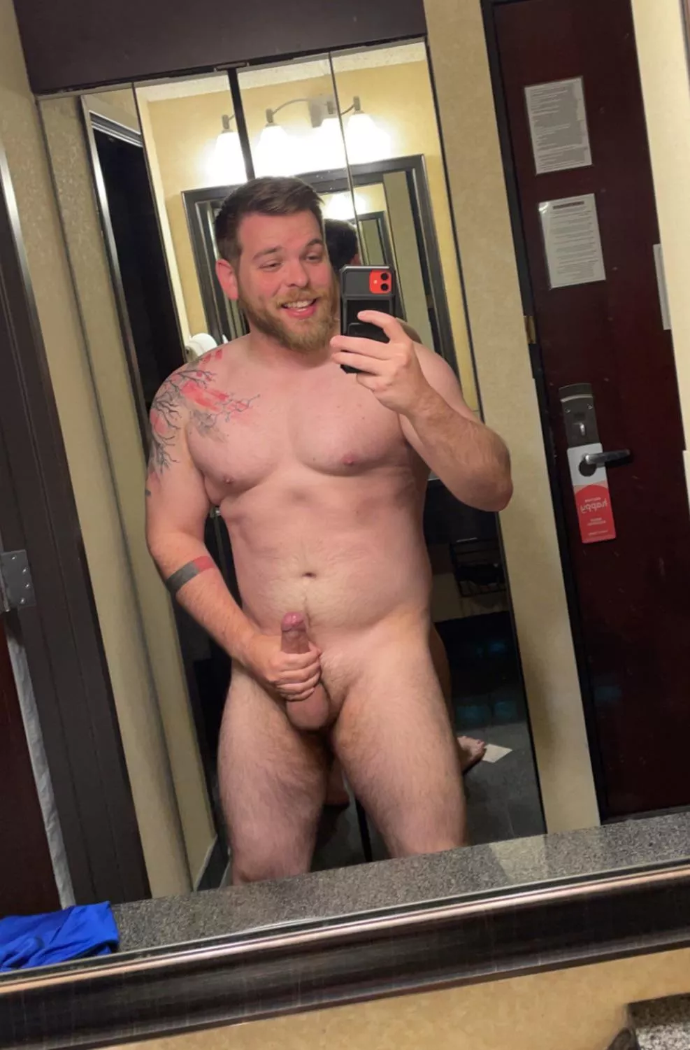 Let’s grab a hotel room together 😜