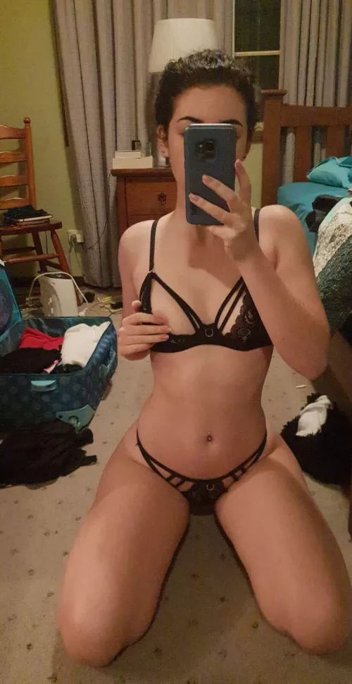 let's have some late night fun 😘