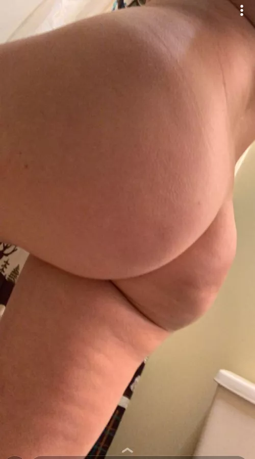 Lil close up booty pic for your morning 😋