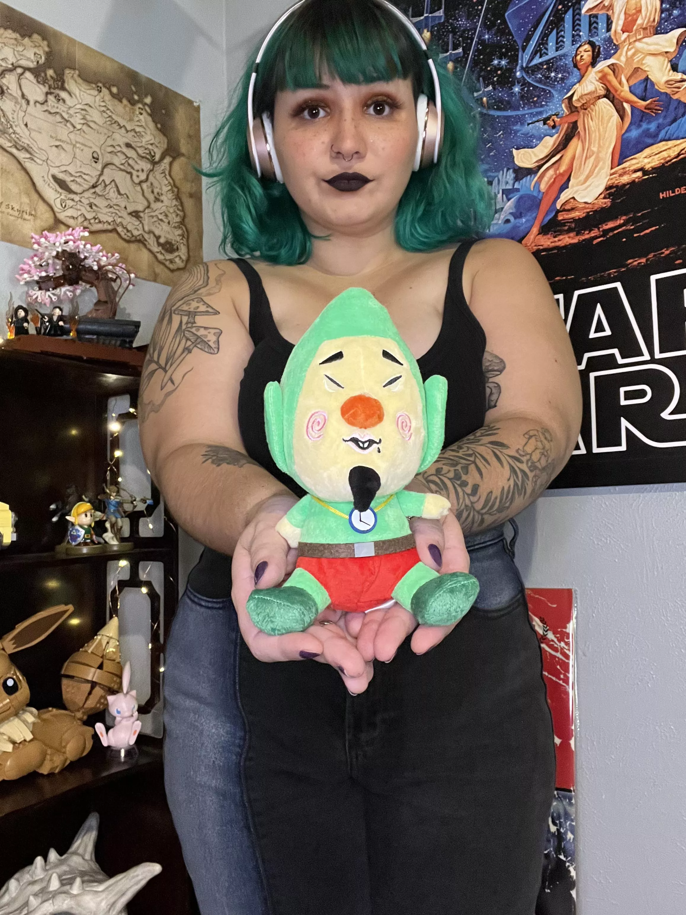 Look at my tiny Tinkle!!! [F]rom LoZ: Wind Waker