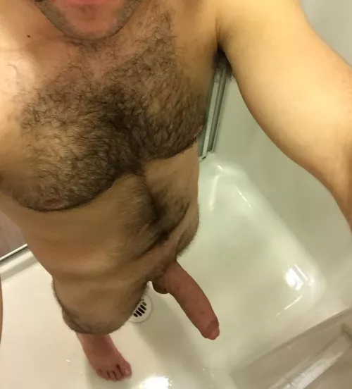 (M) little fun in the shower