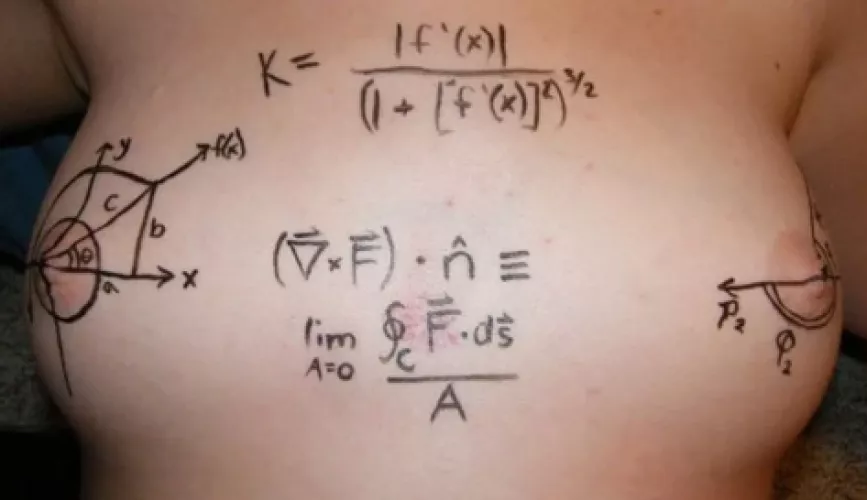 Now accepting handprints on my ass, apply below💦