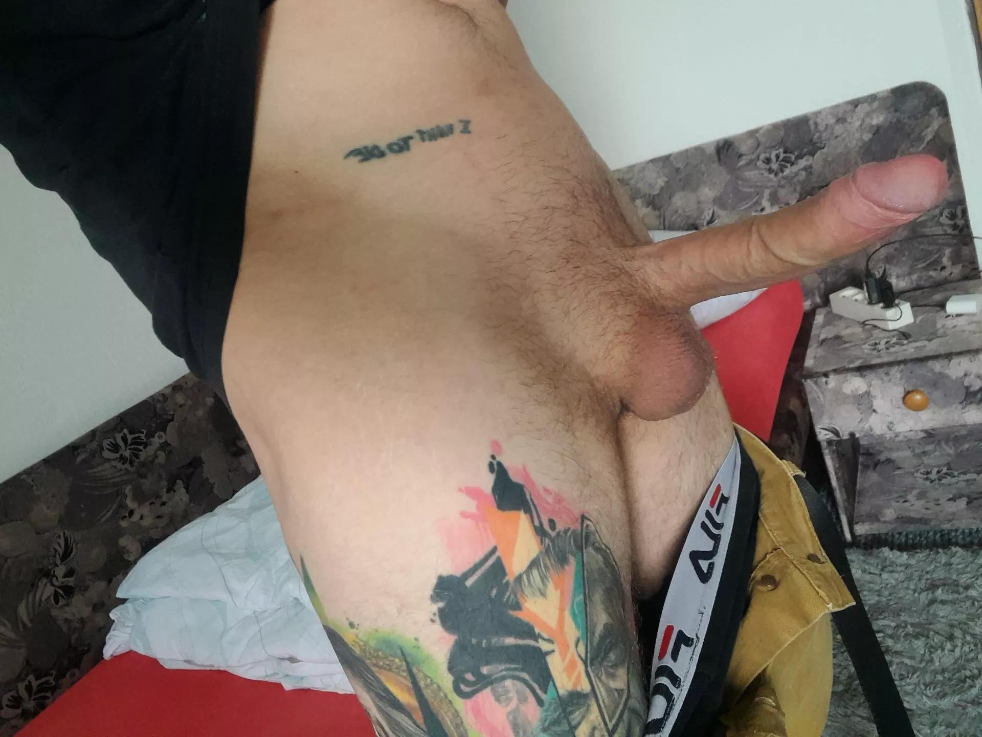 Only one girl was able to deepthroat it fully