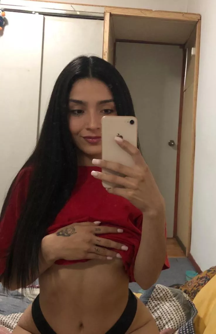 React and I might send u nudes 😝