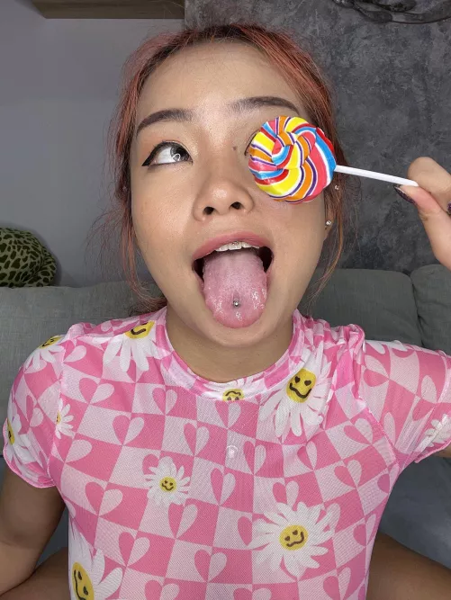 Ready to suck your dick like a lollipop;)
