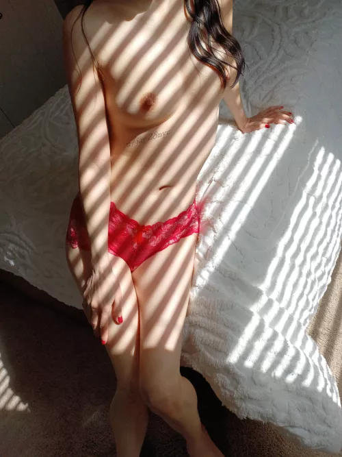 Sexy Sunday with red lace and sun-stripes (F) (48) [OC]