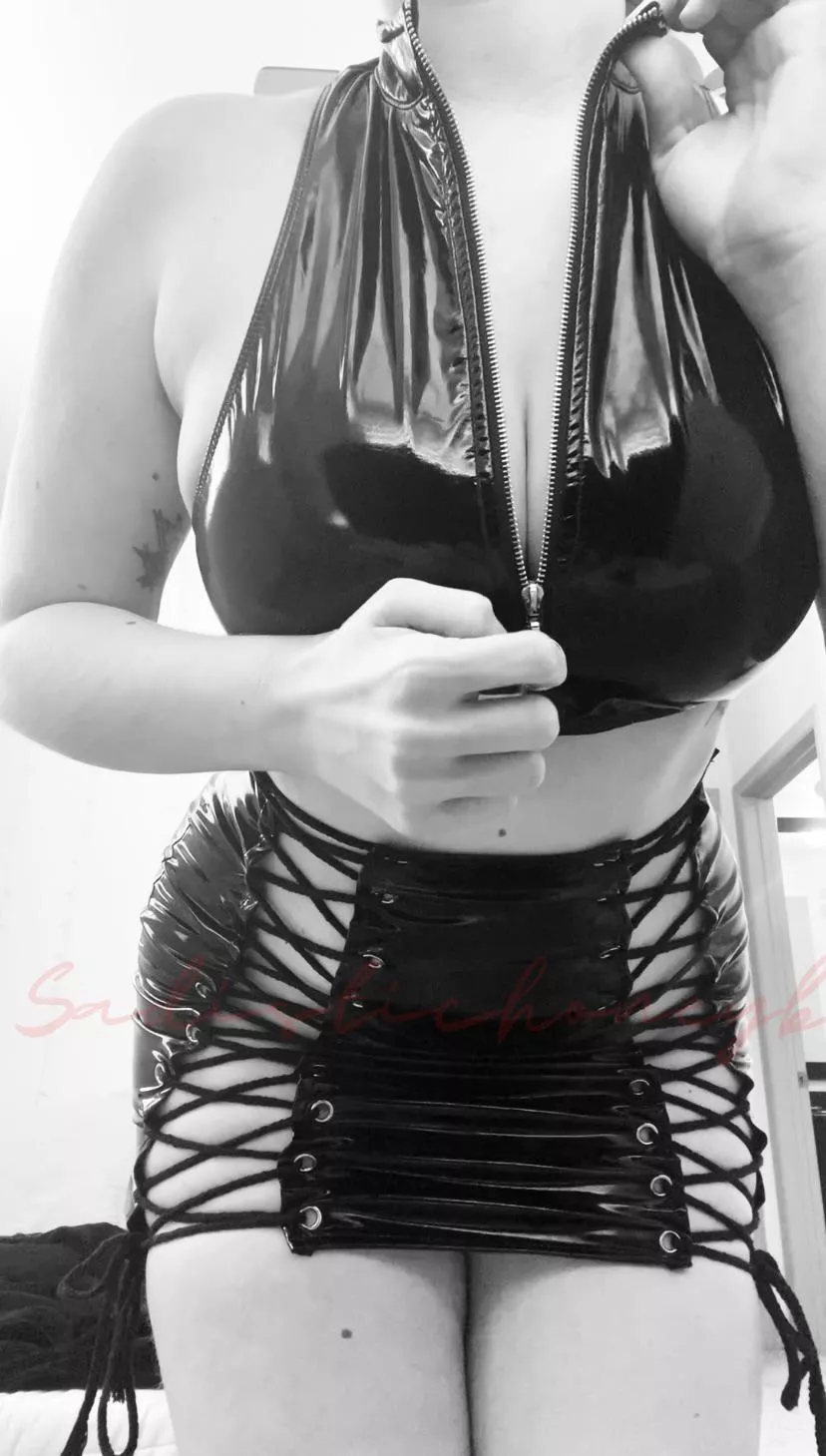 Shiny is good shiny melts your brain cells 😵‍💫