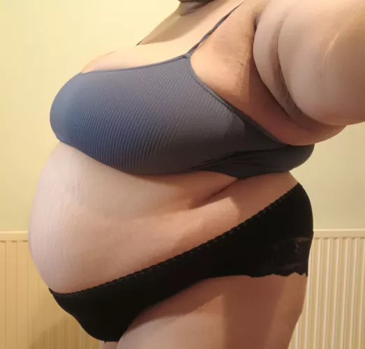 Stretchy lace is the only thing that can contain my massive belly