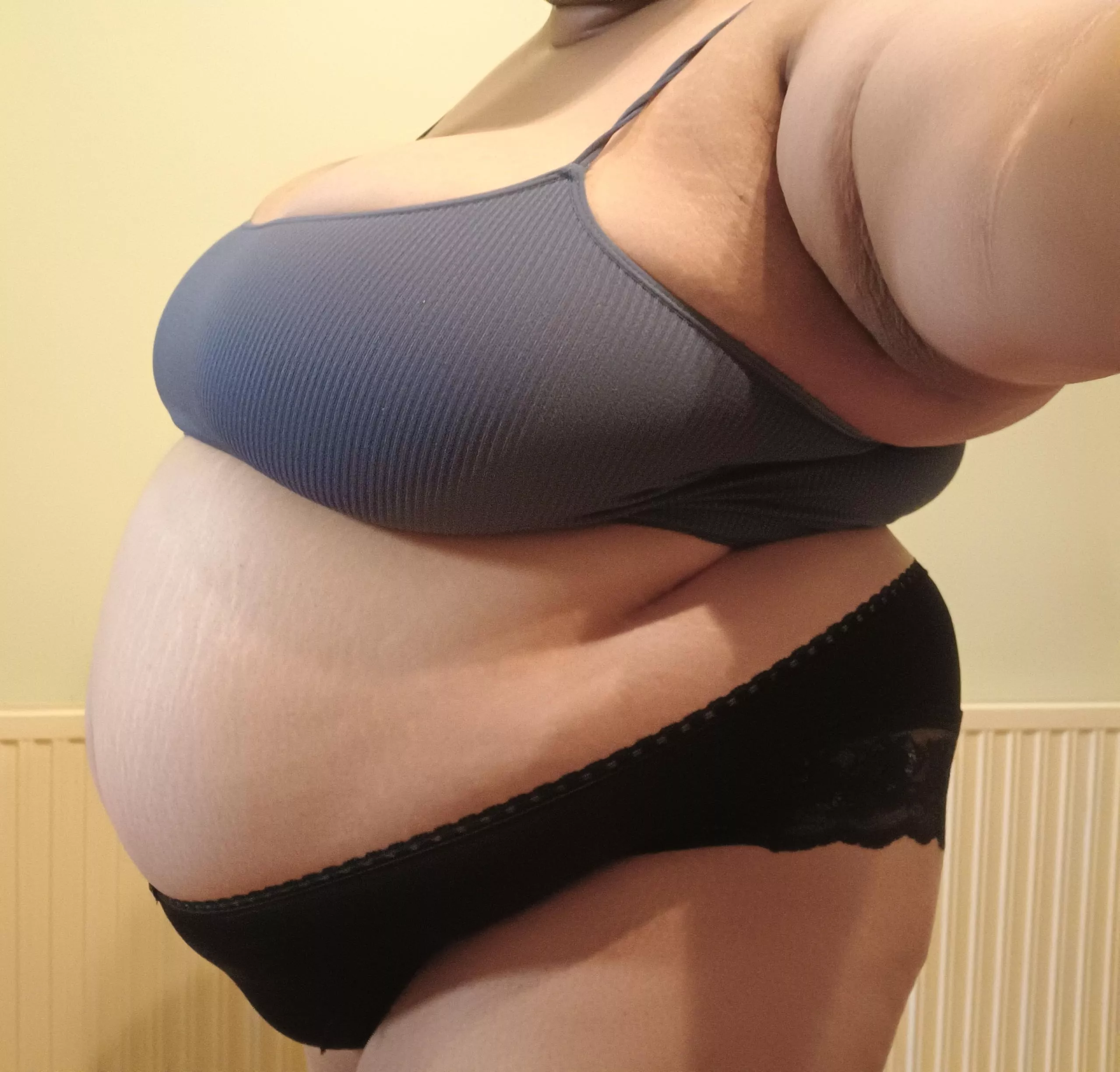 Stretchy lace is the only thing that can contain my massive belly