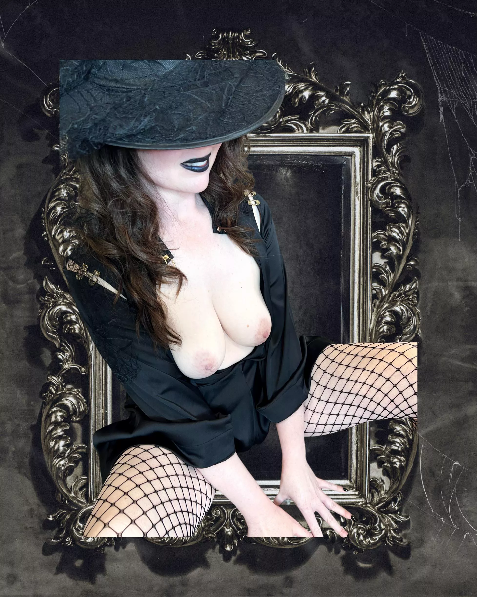 The one time of year our pale skin comes in handy 🧙🏻‍♀️🎃♥️