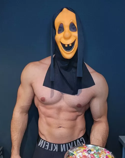 Trick or treat 🎃🍬