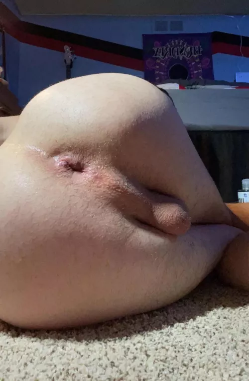 who wants to breed a tight ass like mine?