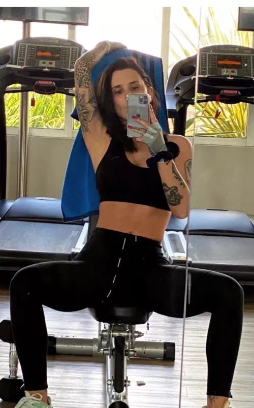 who wants to give me a hand