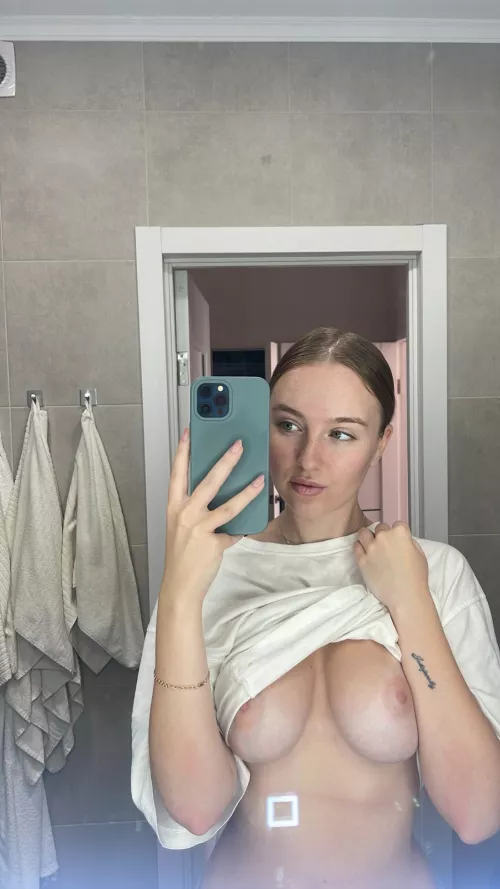 You have found the needest of sluts