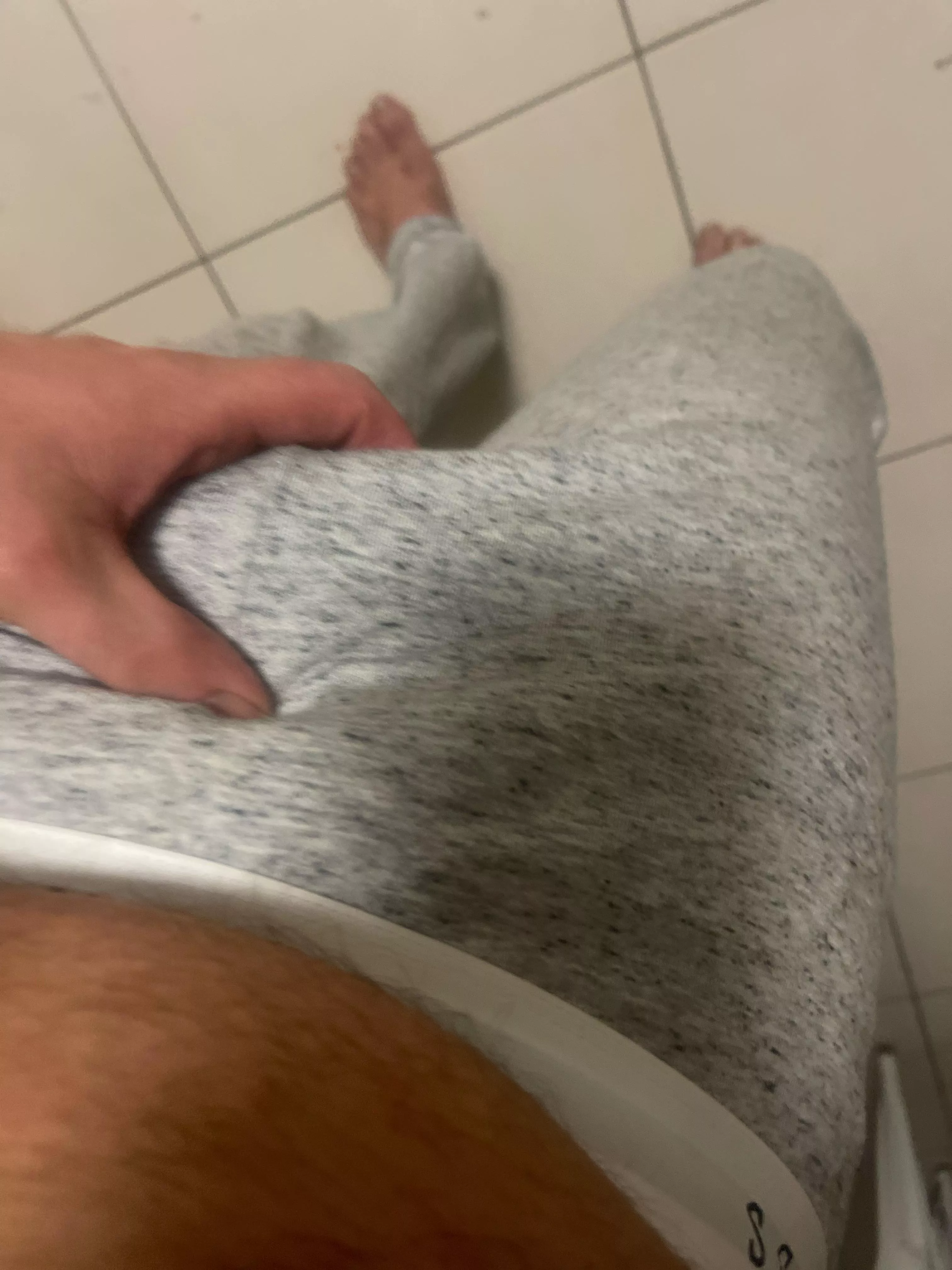 33 M aussie bored asf