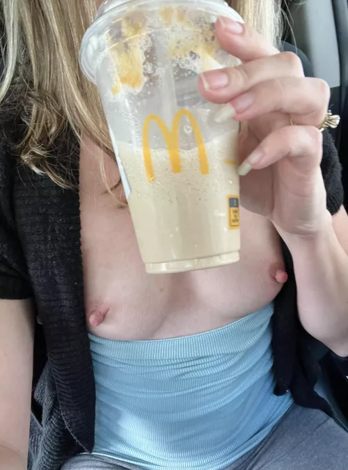 A late start today calls for a McDonald’s frappe ☕️