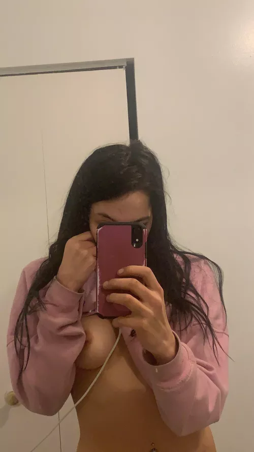 add my snap if you want a videocall <3 @miatay.03