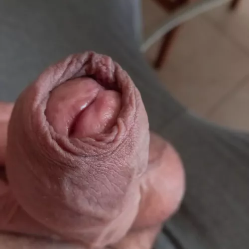 are some tongue available? 50y