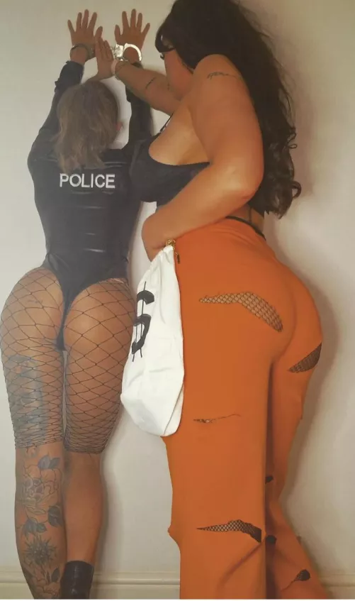 Arrest me - please
