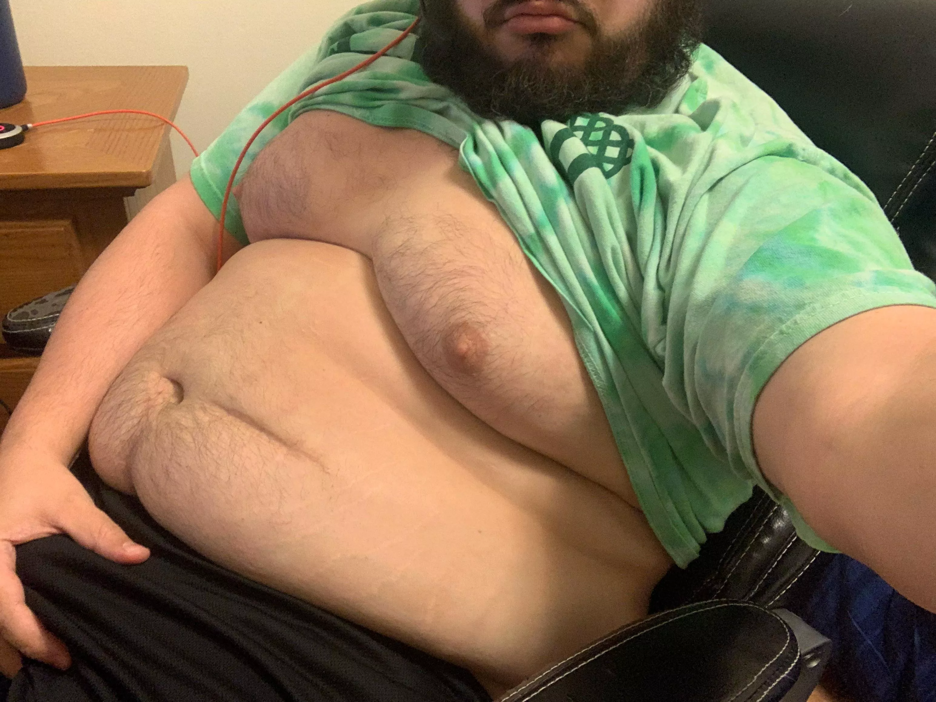 Bored at work. Super Horney. Looking to play.