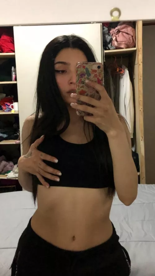 Daddy react and I might send u masturbating vids. 😋