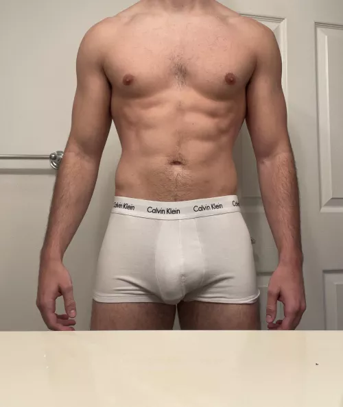 DMs open for size guesses 😎 tip: it’s not hard yet (m)