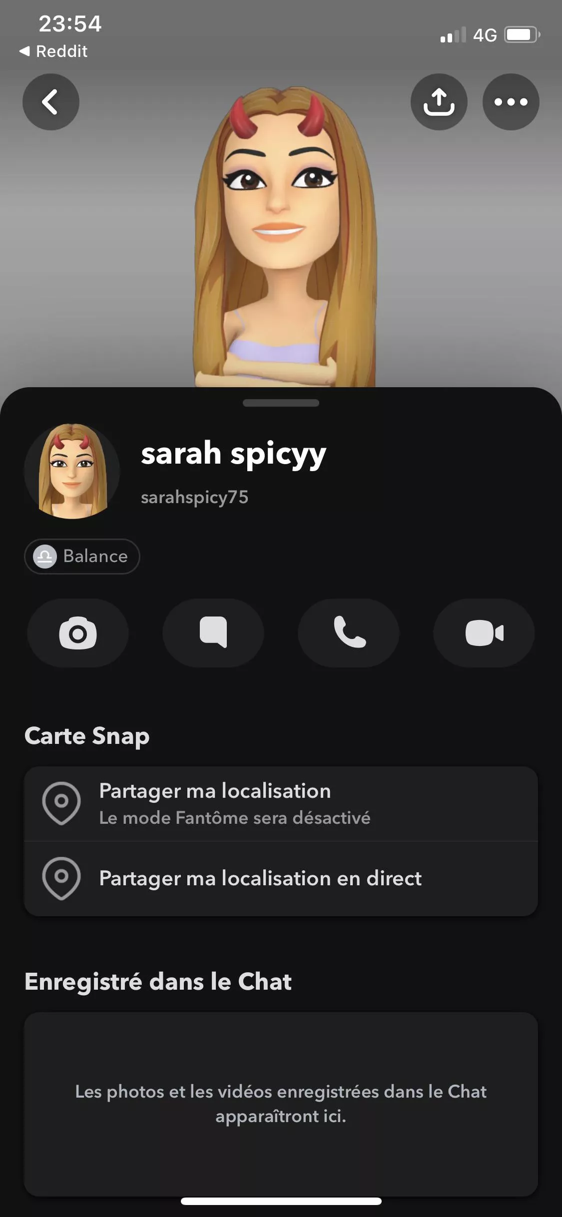 Elle nude gratuit contre pub foncer