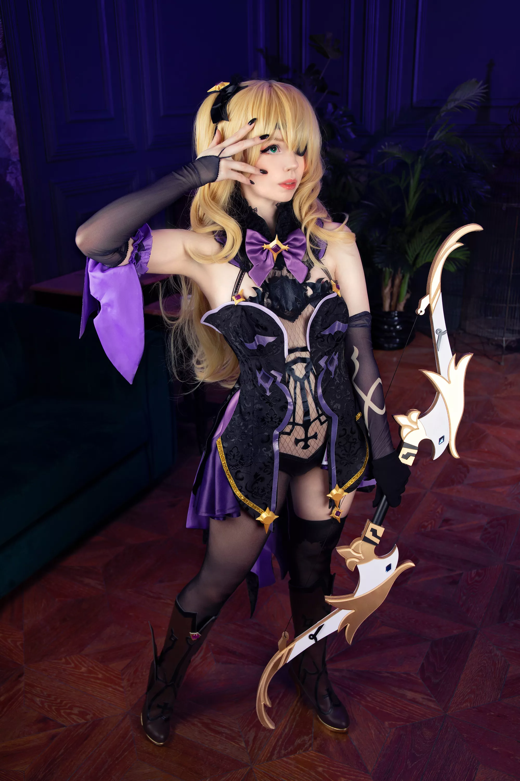 Fischl (Genshin Impact) by CatiCornplay