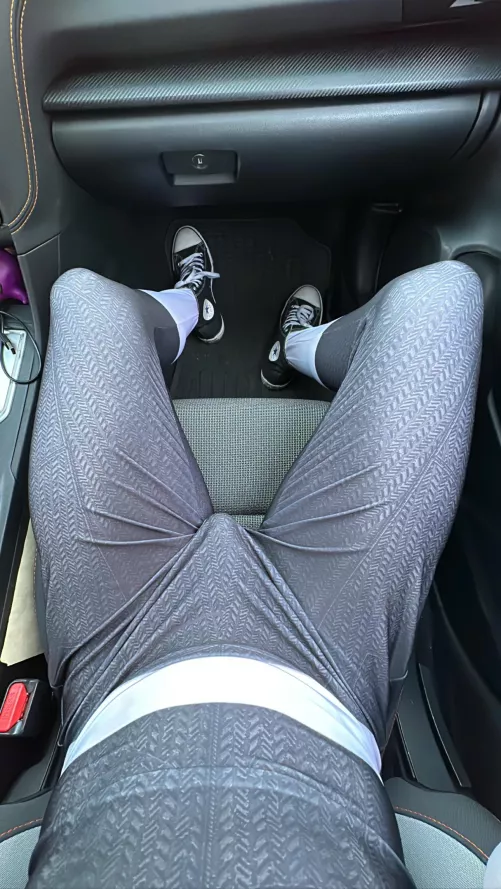 Halloween costume car bulge