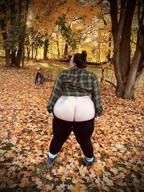 Happy Halloween! Enjoy this BOO-Ty pic! ♥️🎃👻