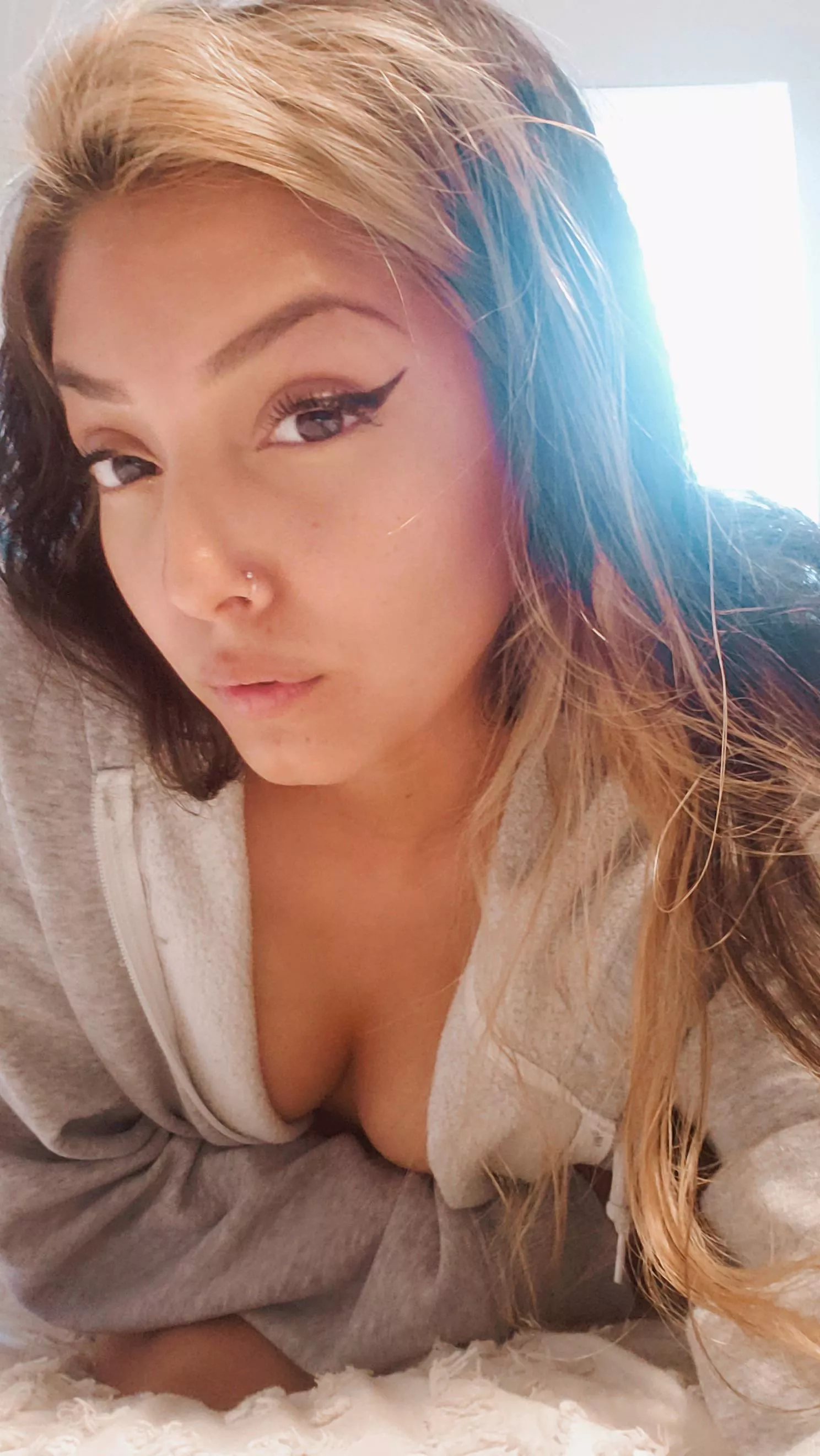 Hi…hope you don’t mind the view!