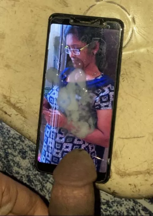 Hot redditor aunt cum tribute … send ur aunt/mom/sis for hard cum tribute