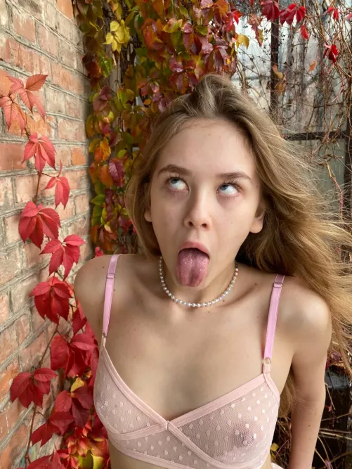 I like the taste of cum in my mouth