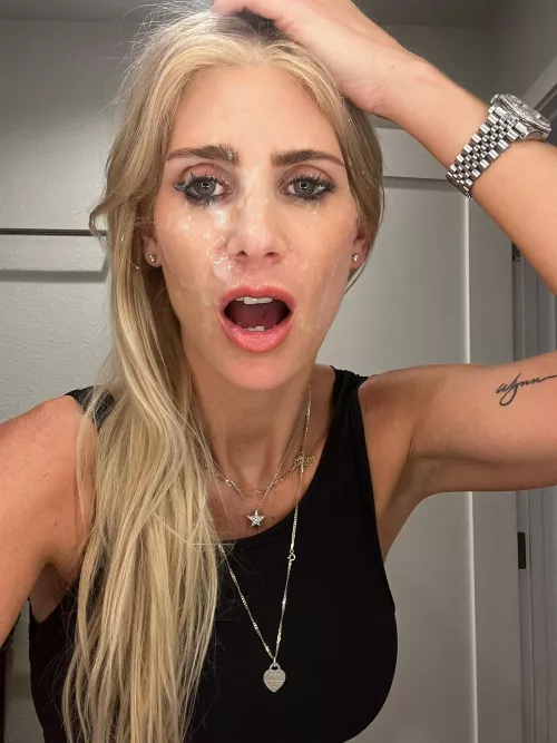 I love being a pretty little cum dumpster